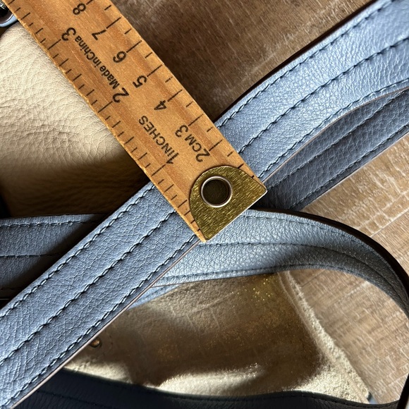 ▶️ B Makowsky Colorblock Leather Crossbody Bag Cream Silver Blue EXCELLENT - Picture 7 of 16